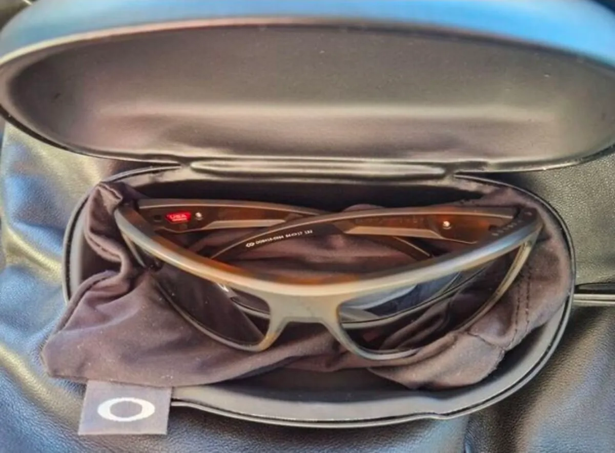 Oakley sunglasses - Image 1