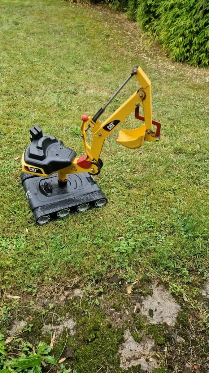 Kids Sandpit Digger - Image 2