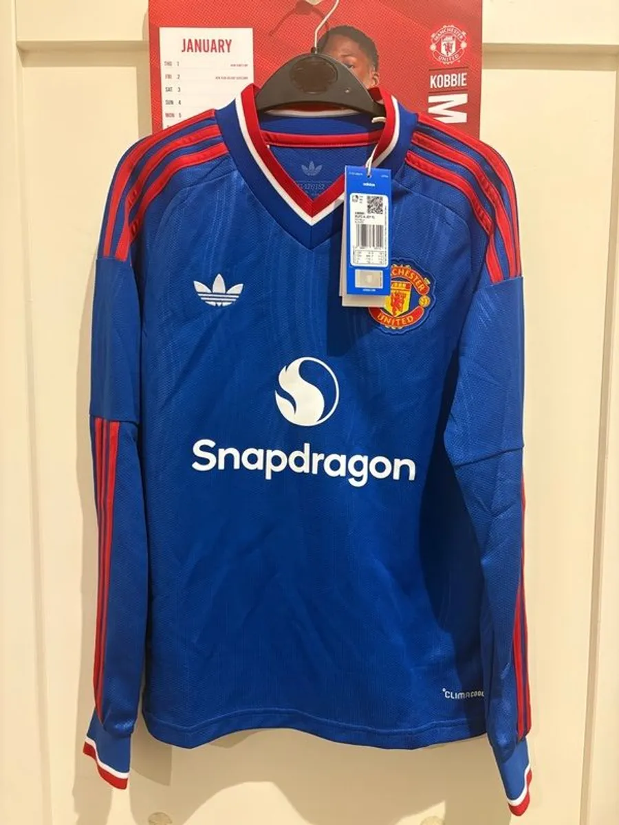 Manchester United kids jersey - Image 1