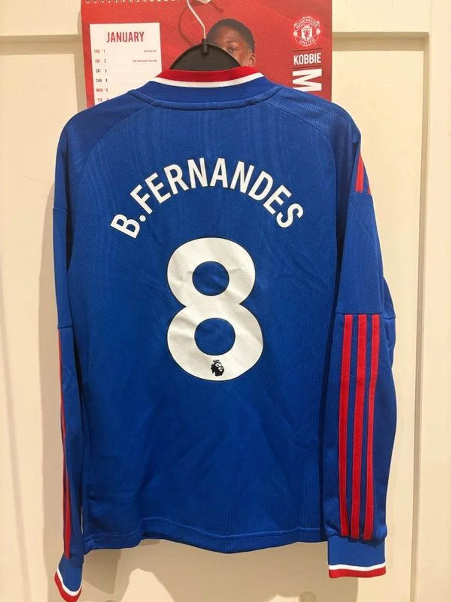 Manchester United kids jersey - Image 3