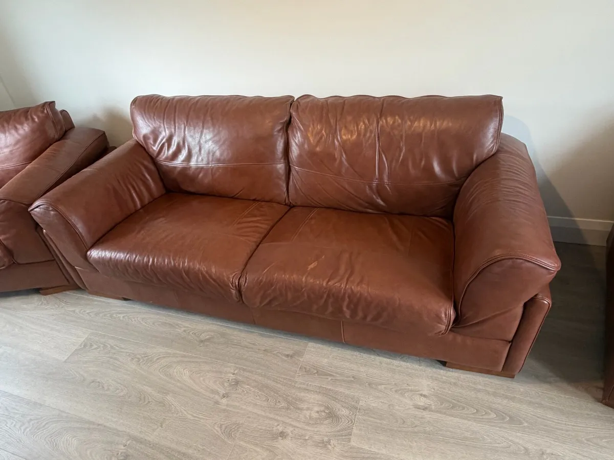 3 Piece Leather Suite - Image 2