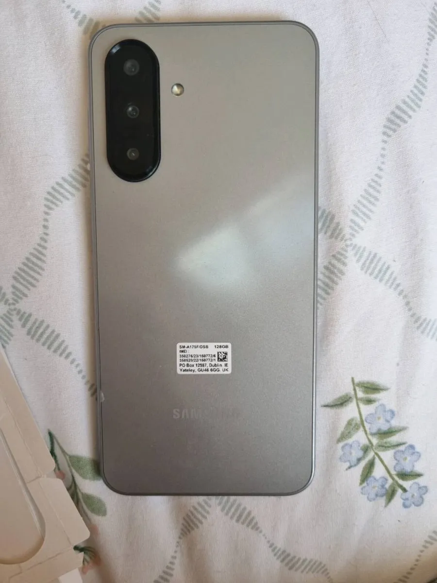 Samsung Galaxy A17 5G 128gb - Image 3