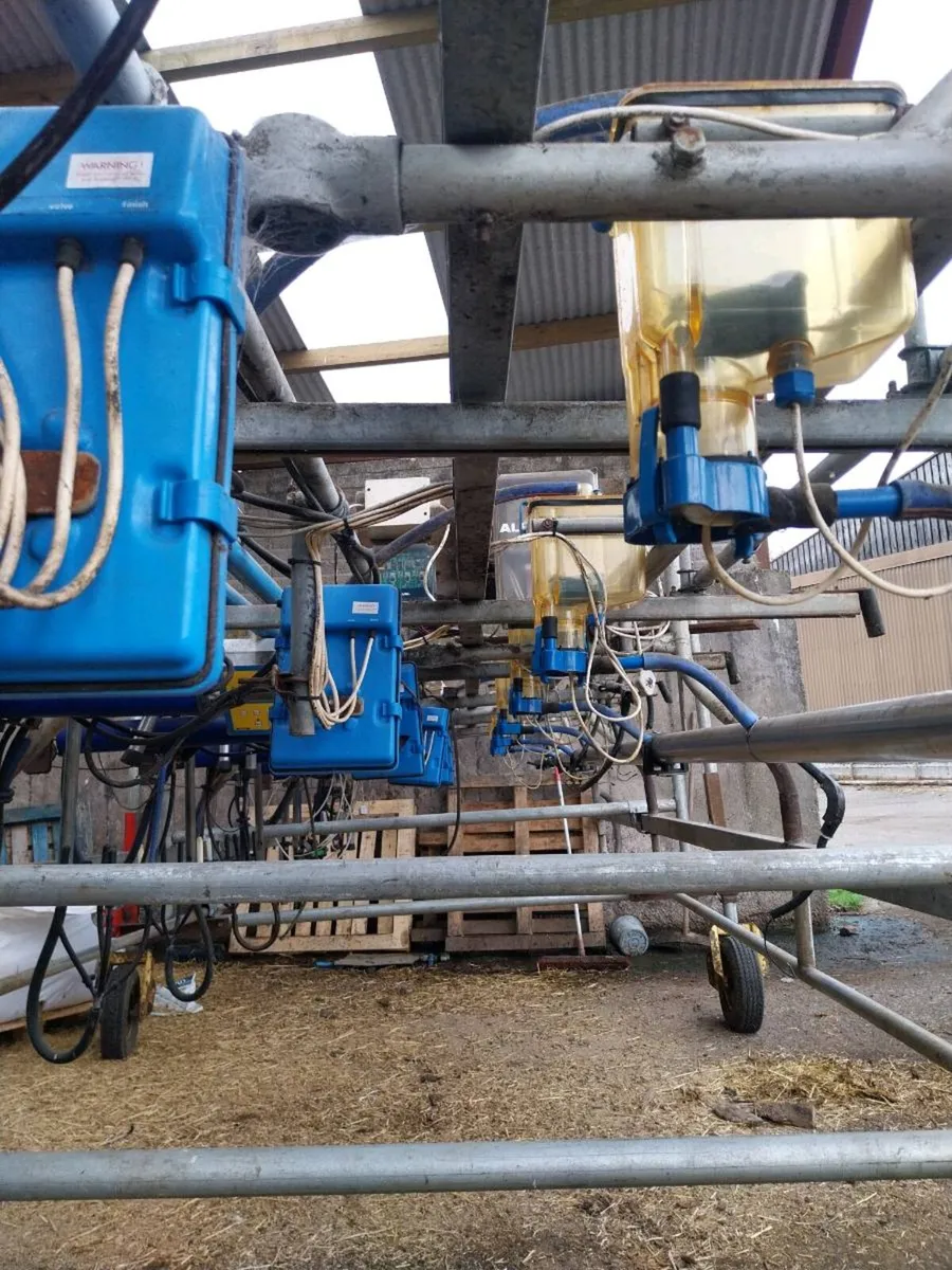 Breaking milking parlour - Image 2