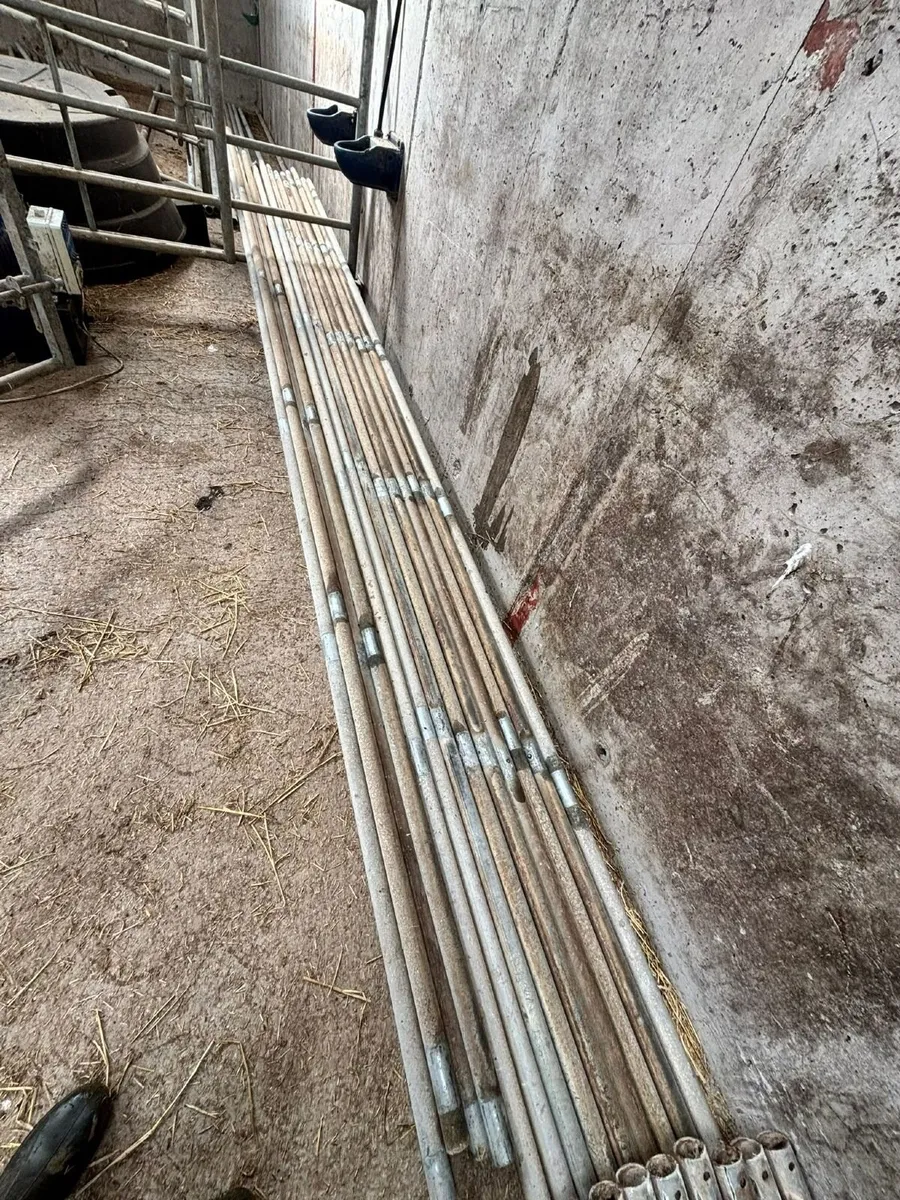Condon Super Loop Cubicles - Image 4
