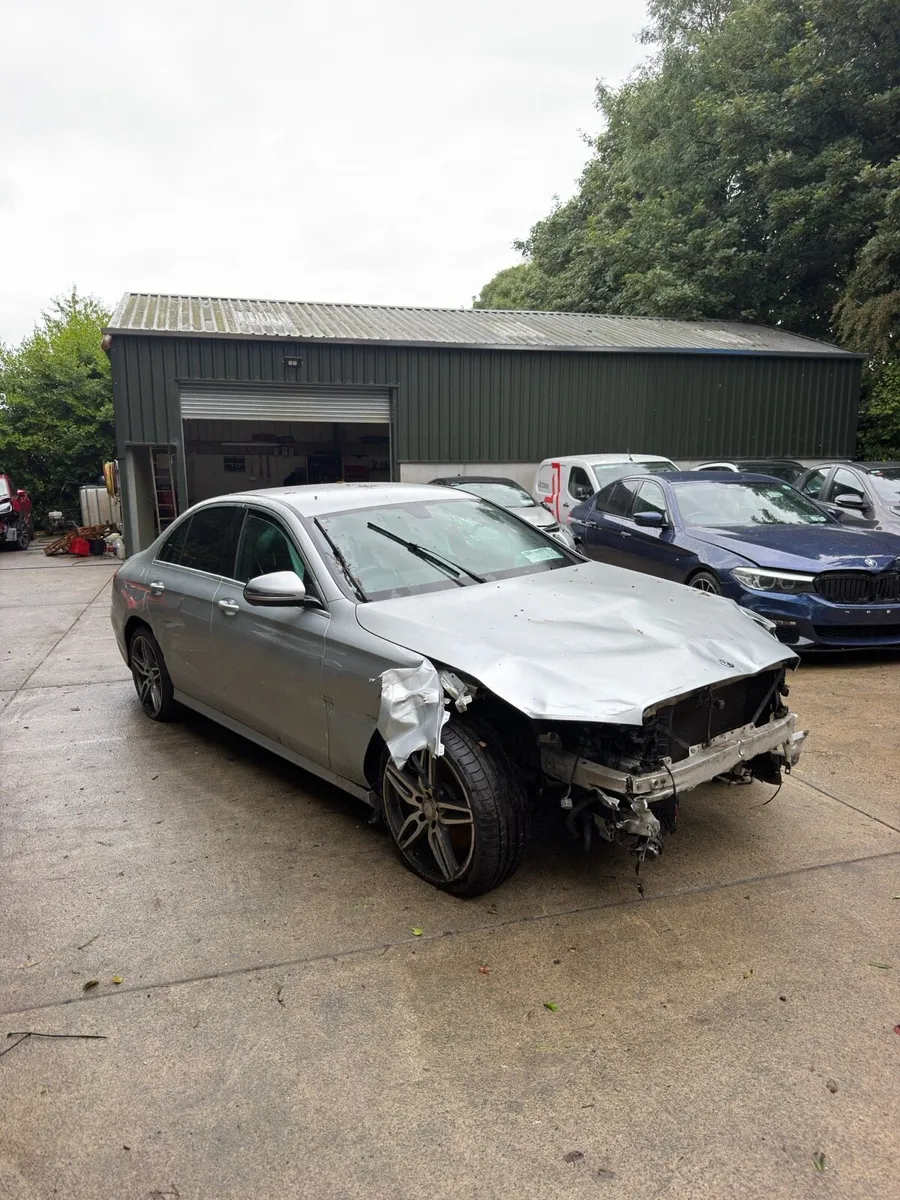 2019 Mercedes E220D AMG Line - Image 3