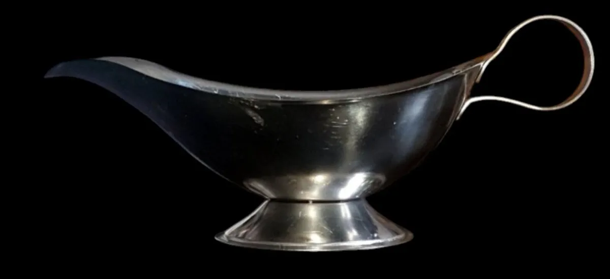 Vintage Harrods Stainless Steel Gravy/Sauce Boat - Image 4