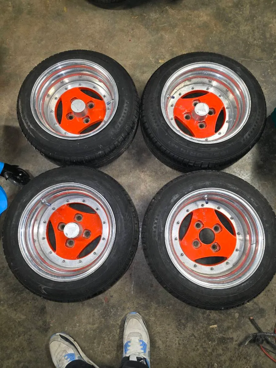 Advans, momo , wrd..3 sets of alloys - Image 1