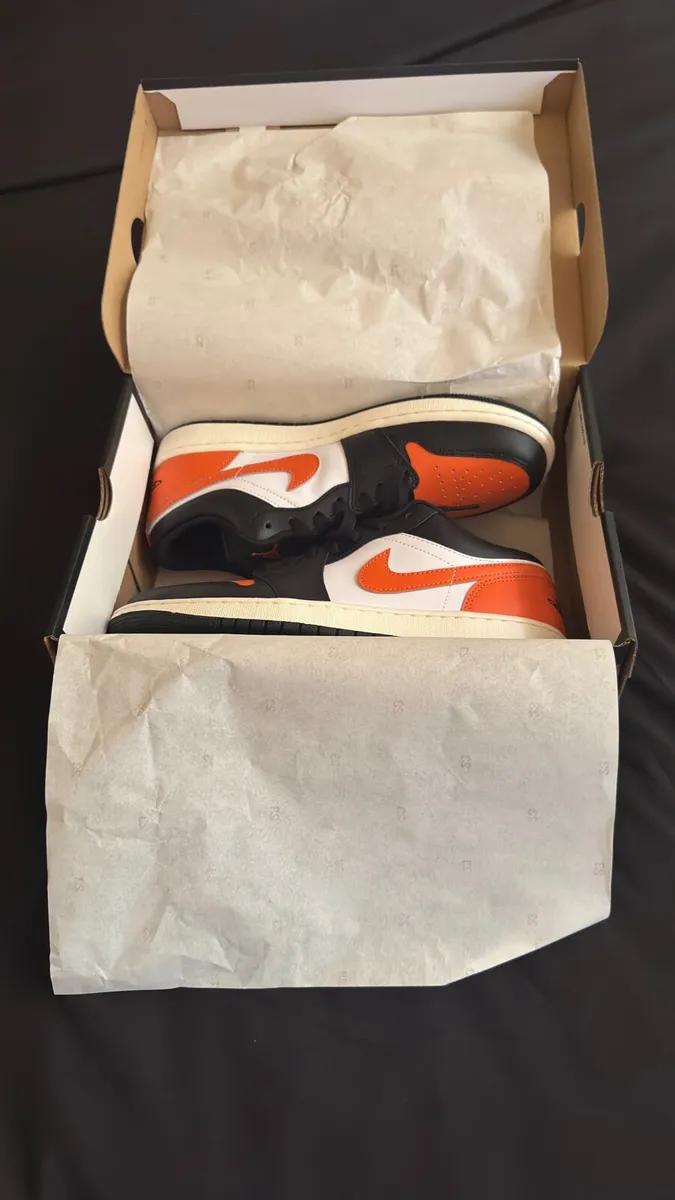 Footwear - Image 4