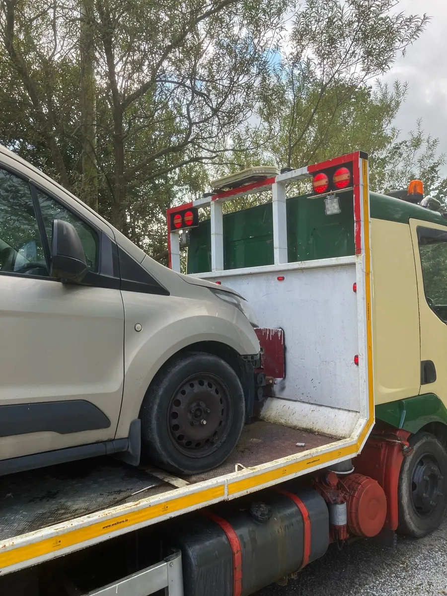 Recovery truck - Image 3
