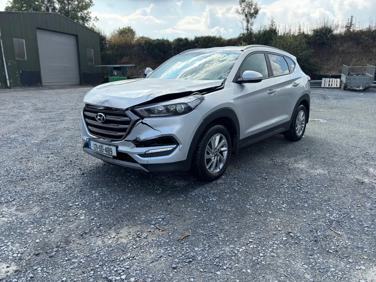 2017 Hyundai Tucson 1.7 diesel - Image 3