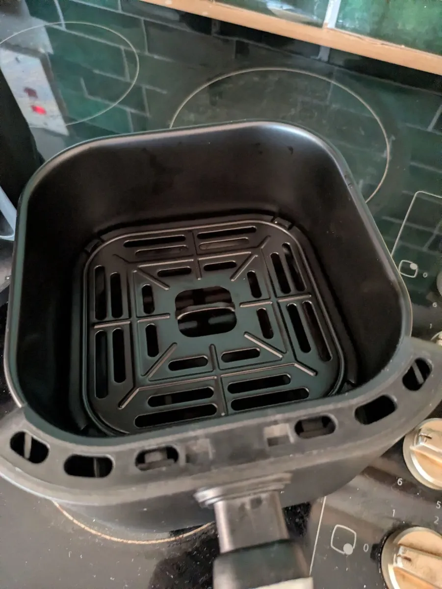Airfryer 3 Liter new still sealed - Image 2