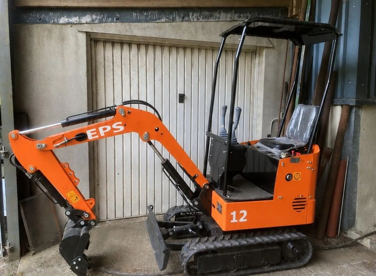 EPS MINI DIGGER 1.2 TON DIESEL - Image 1