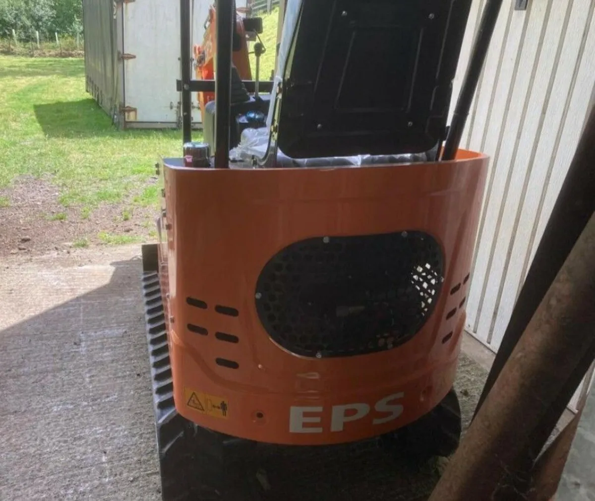 EPS MINI DIGGER 1.2 TON DIESEL - Image 2