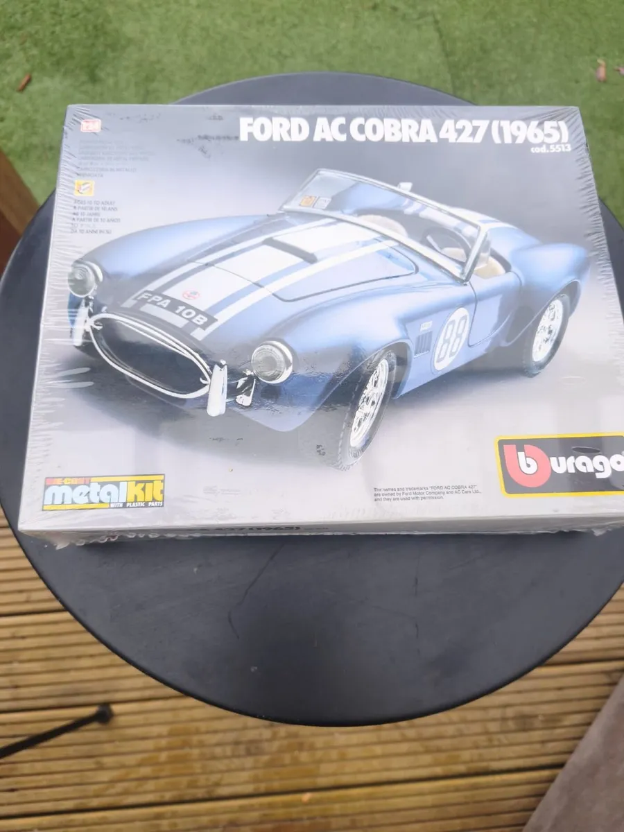 Metal model kit - Image 1