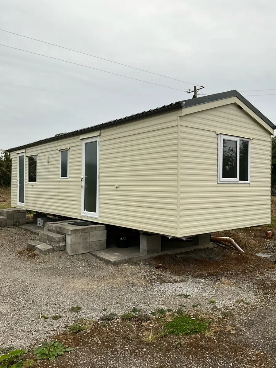 Mobile Home - Image 2