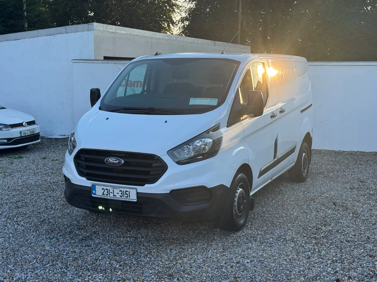 2023 Ford Transit Custom (NEW DOE) - Image 4