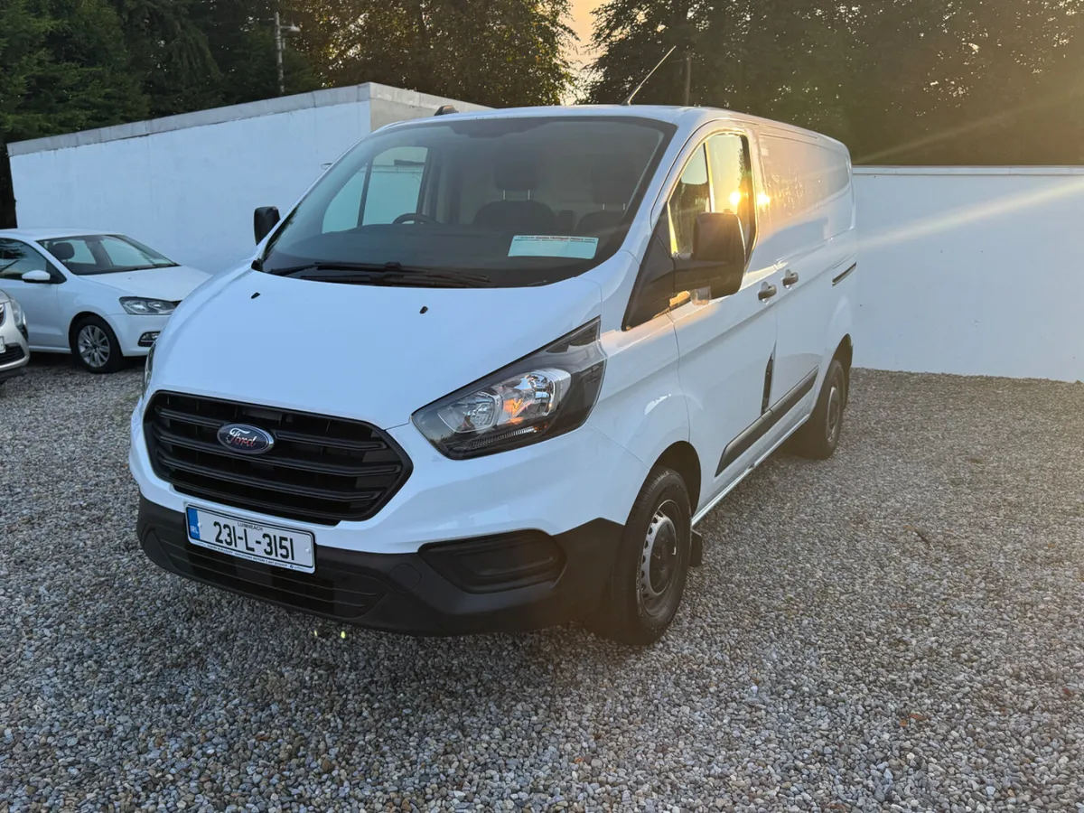 2023 Ford Transit Custom (NEW DOE) - Image 2