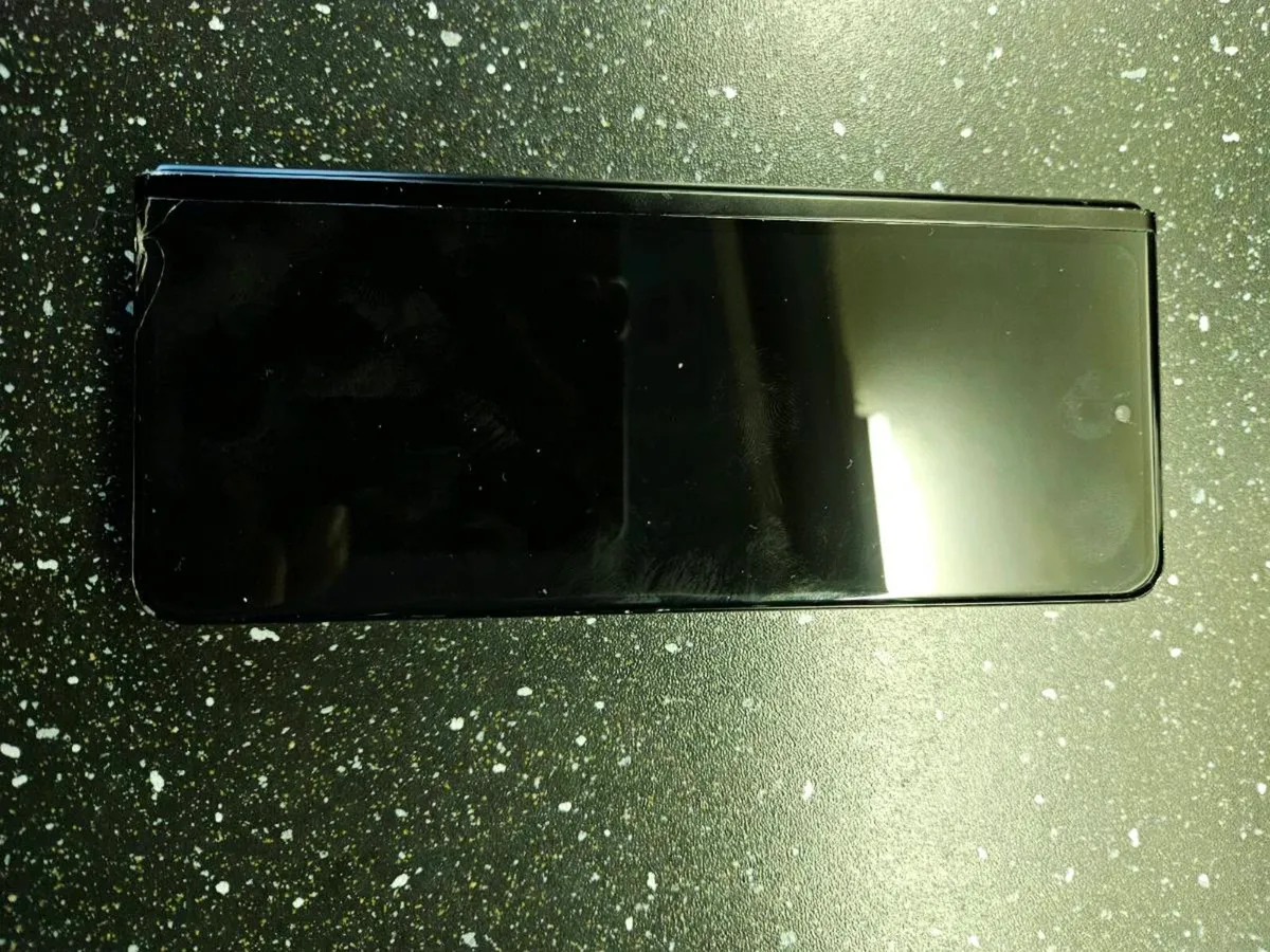 Samsung Z Fold3 512GB Black - Image 2