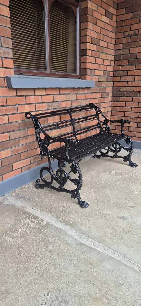 Garden chair - Image 1