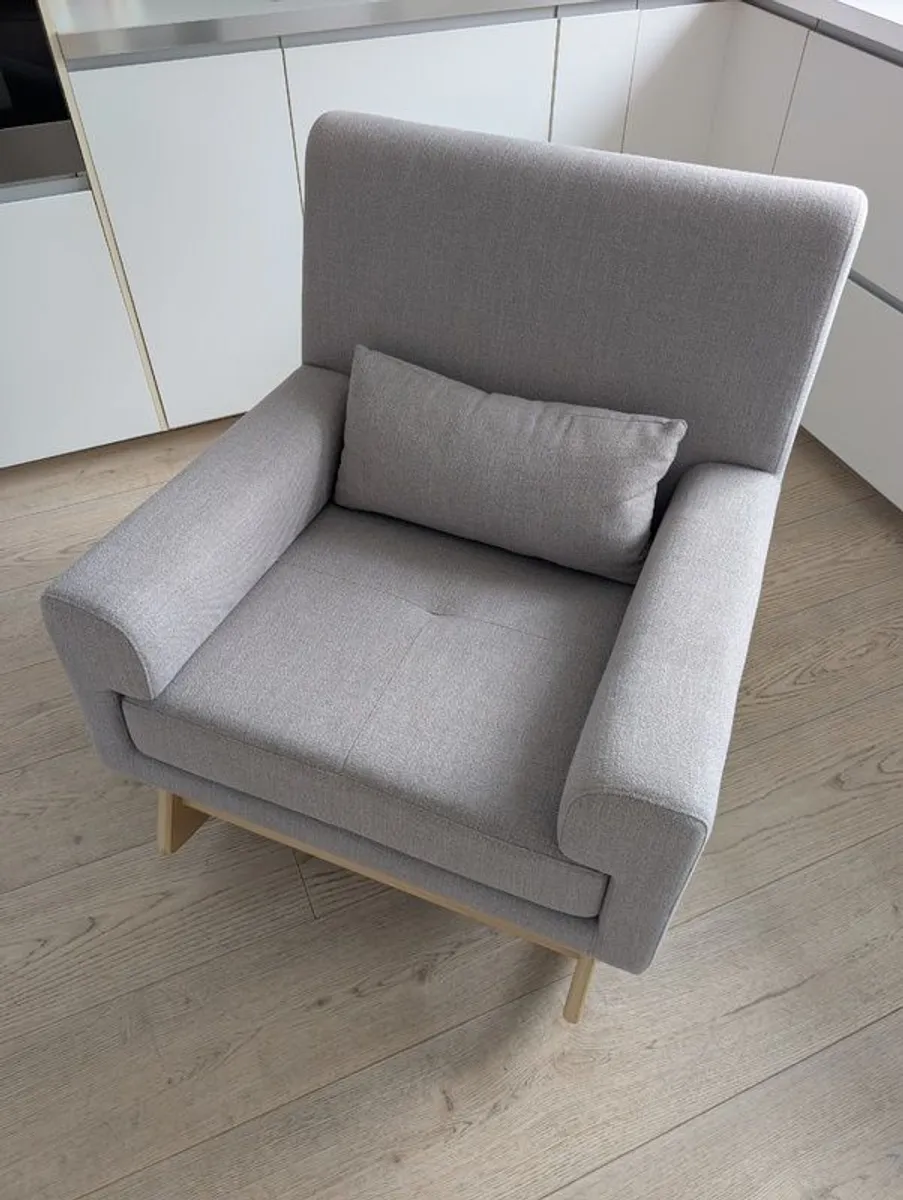 Gaia Baby Serena Nursing Chair | Grey / Dove Colour - Image 1