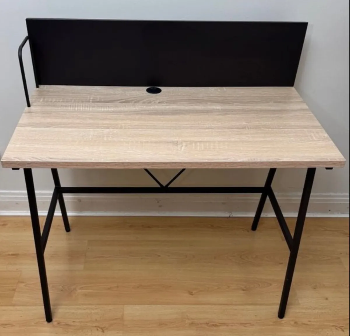 Desk - Image 2
