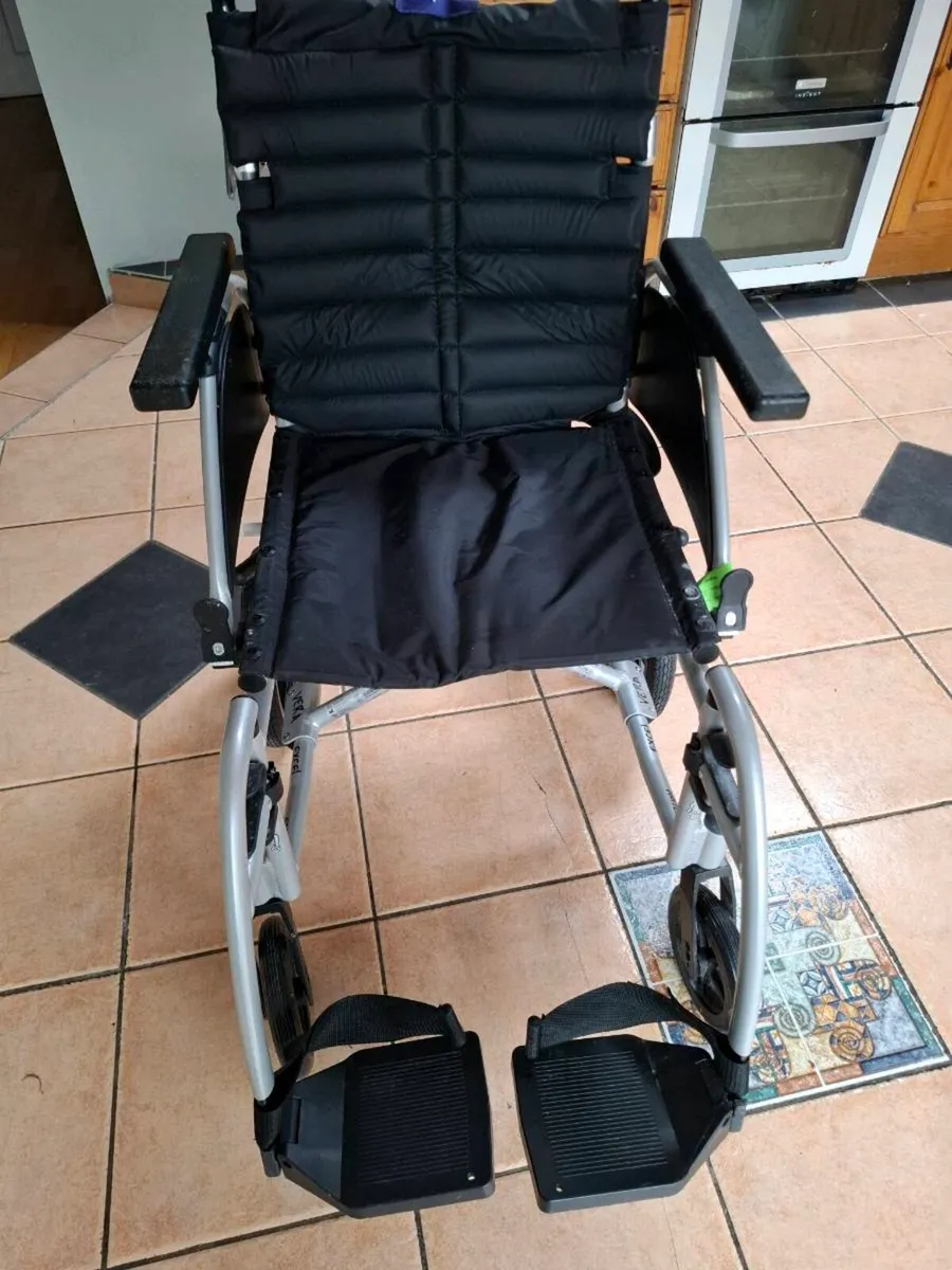 Wheelchair - Image 3