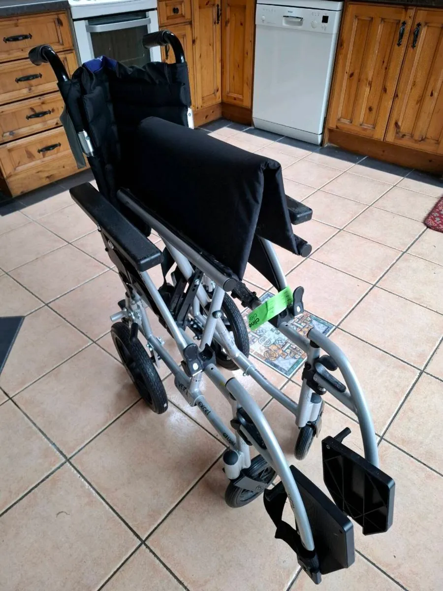 Wheelchair - Image 4