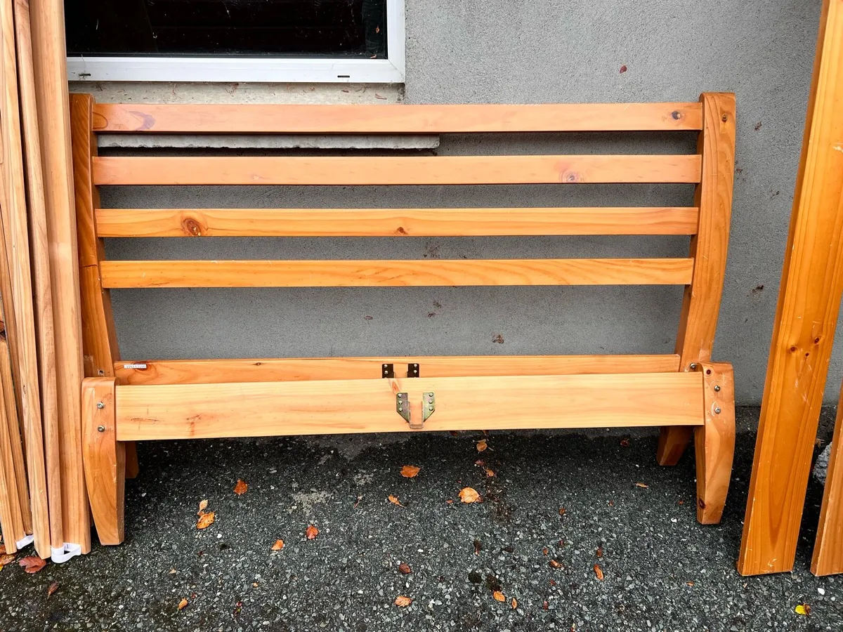 Double bed frame pine - Image 1