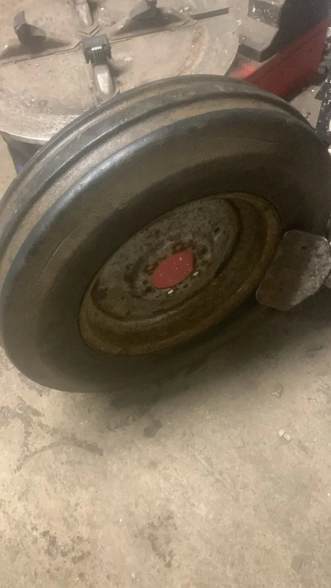 2wd Front tractor tyres - Image 4