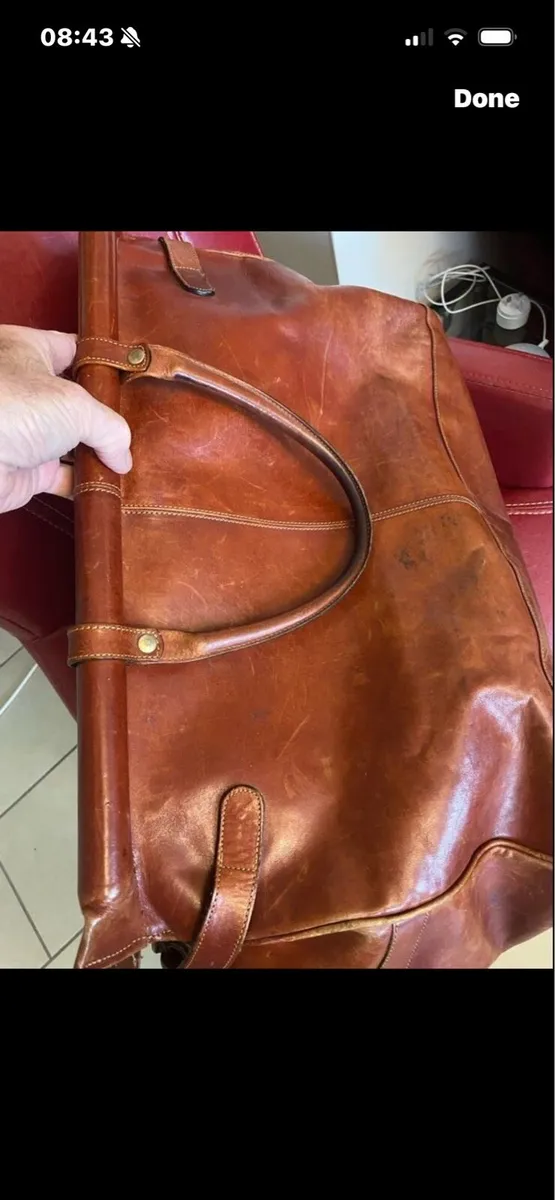 Very Large Quality Leather Hold All - Image 2