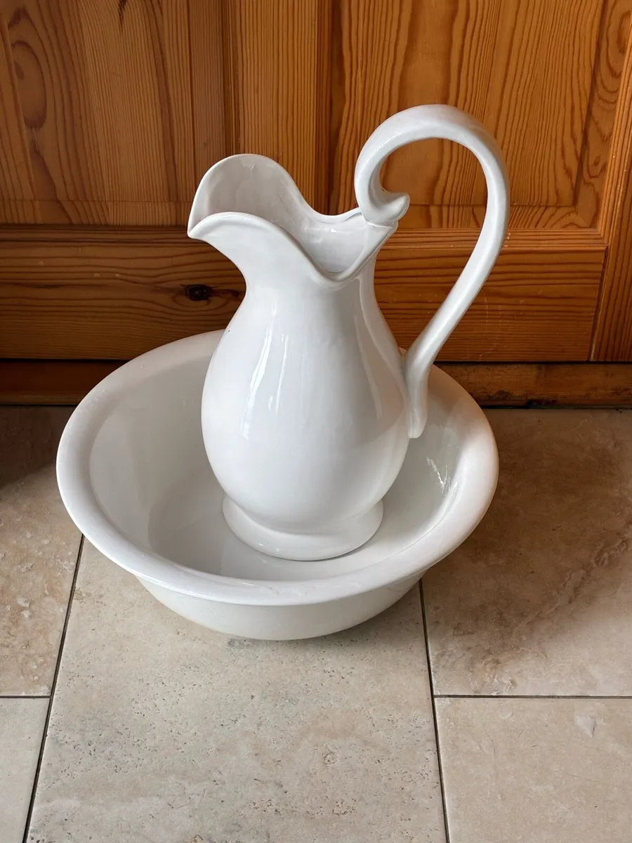 White ceramic wash set - Image 2