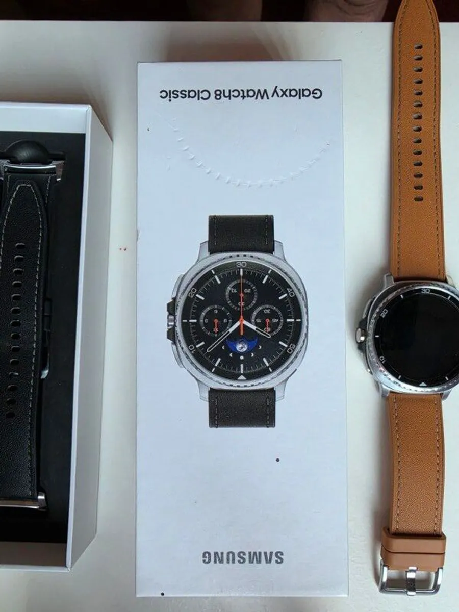Samsung watch 8 classic - Image 2
