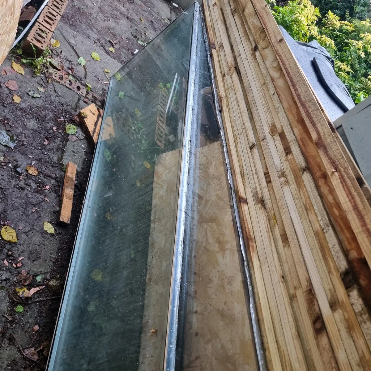 Double Glazed Glass panels - Free -11 x 2.5ft - Image 2