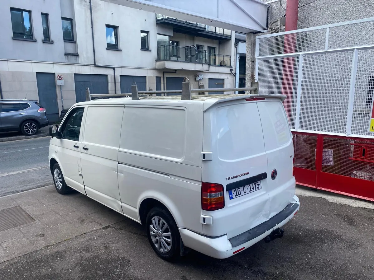Volkswagen Other 2010 - Image 3