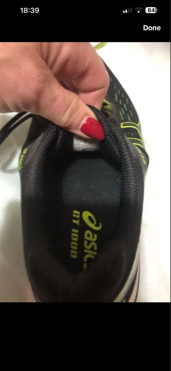 Mes ASIC trainers size 6 €40 - Image 4