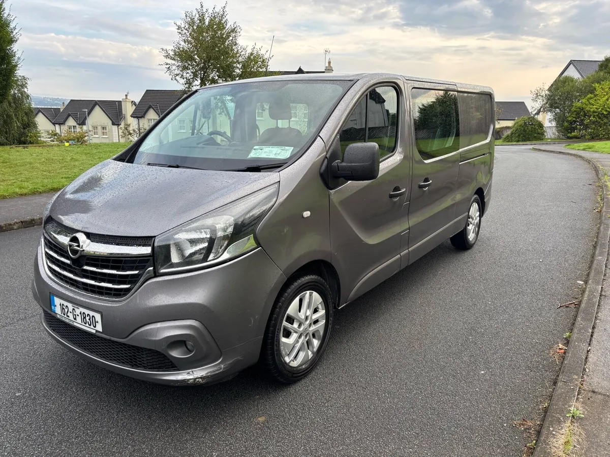 Opel Vivaro sport crewcab - Image 2