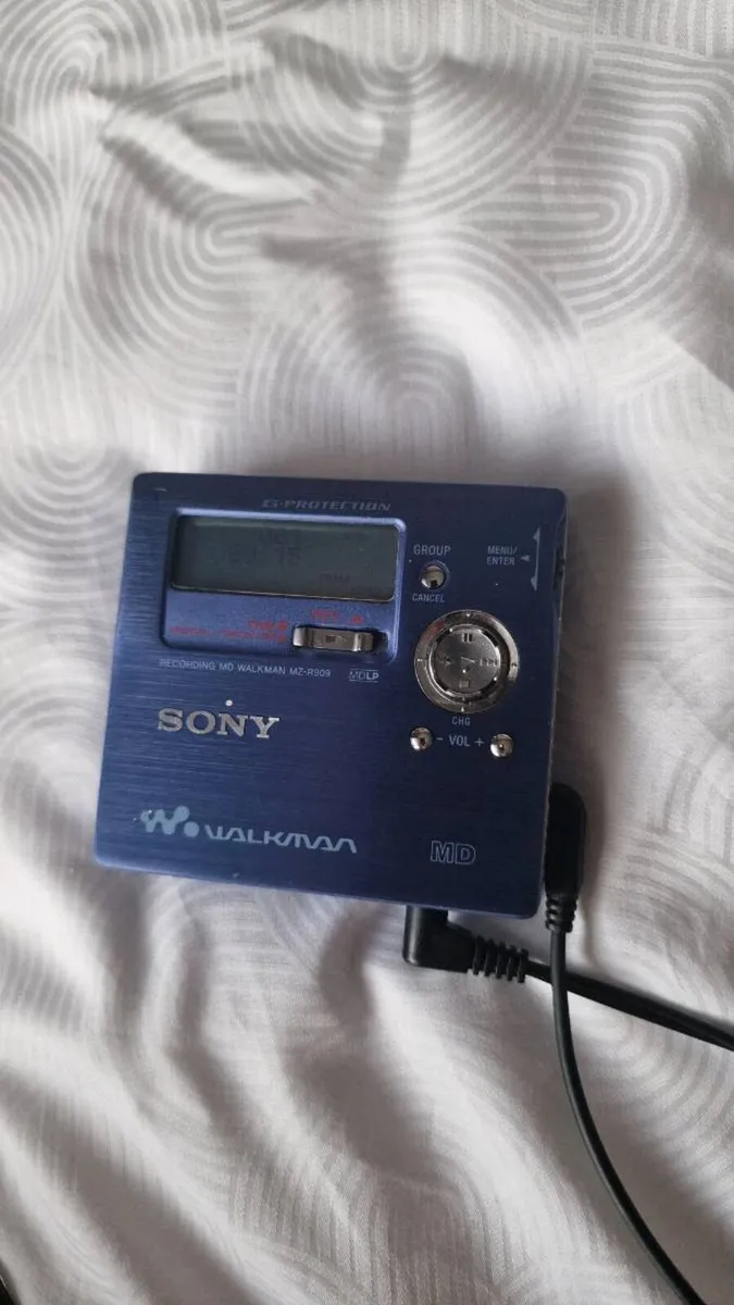 Sony Minidisc Walkman - Image 1