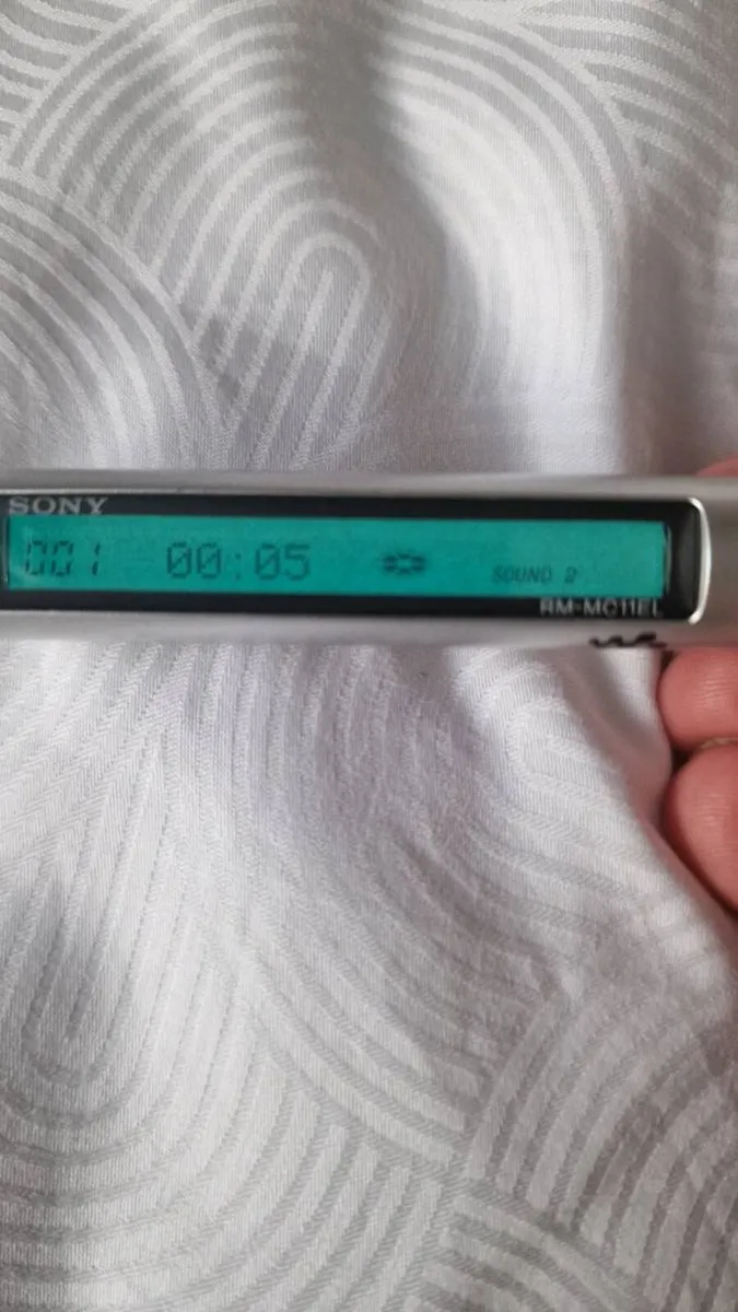 Sony Minidisc Walkman - Image 3