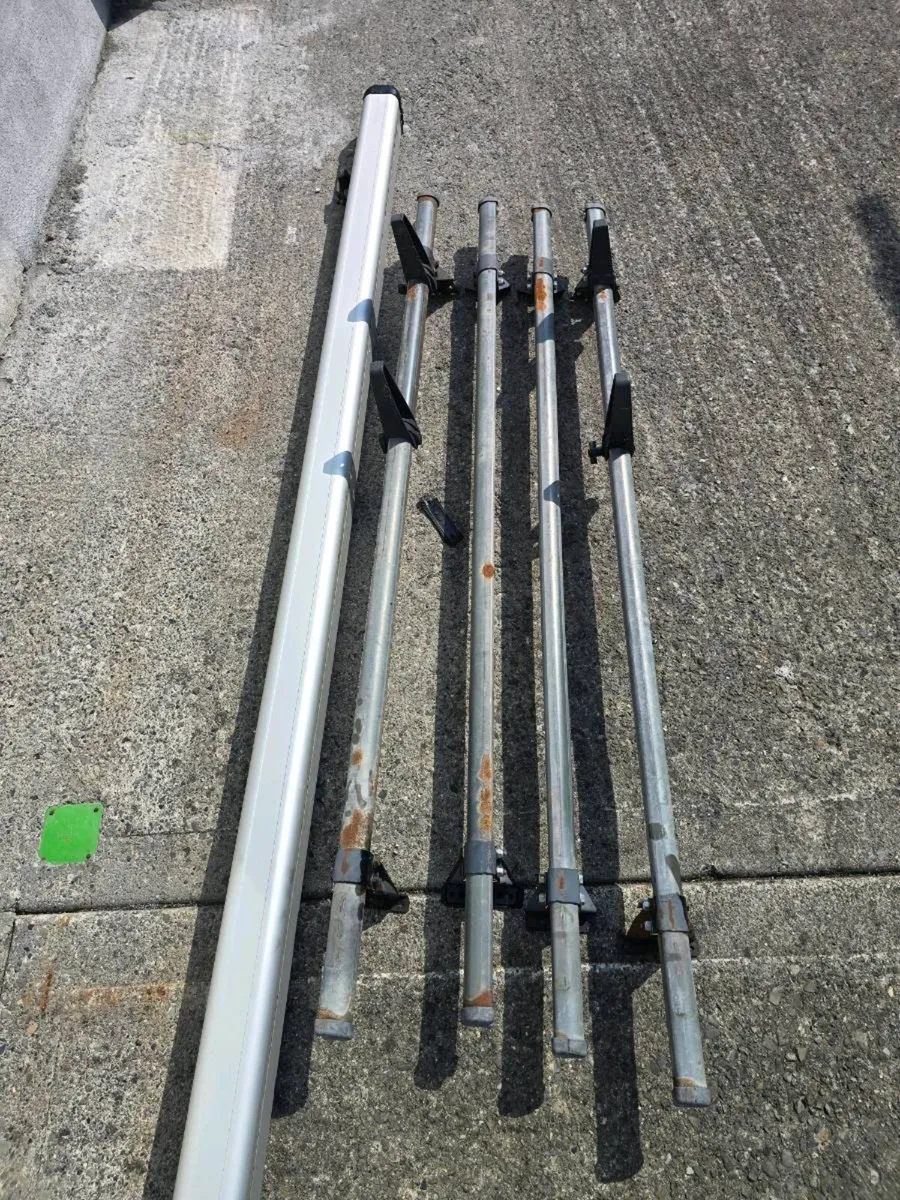 Rhino Roof Bars + 3m Lockable Pipe Carrier – W447 - Image 2