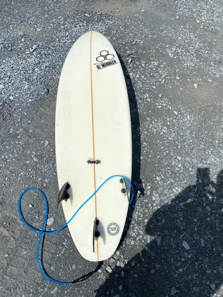 Surf board - Image 2