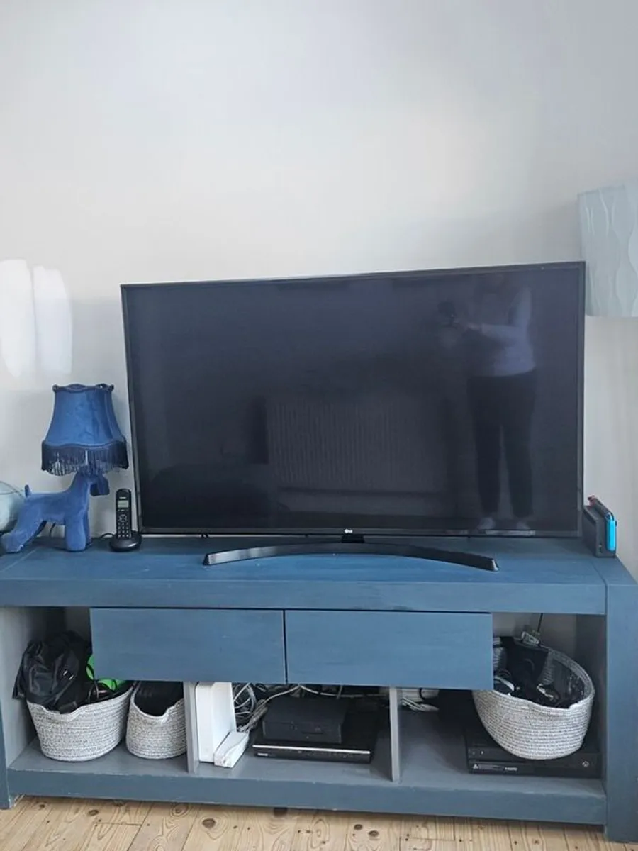 Tv Cabinet / Media Unit - Image 1