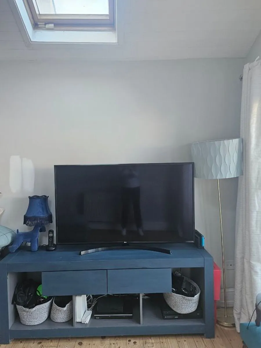Tv Cabinet / Media Unit - Image 2