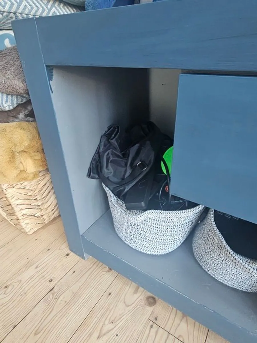 Tv Cabinet / Media Unit - Image 4