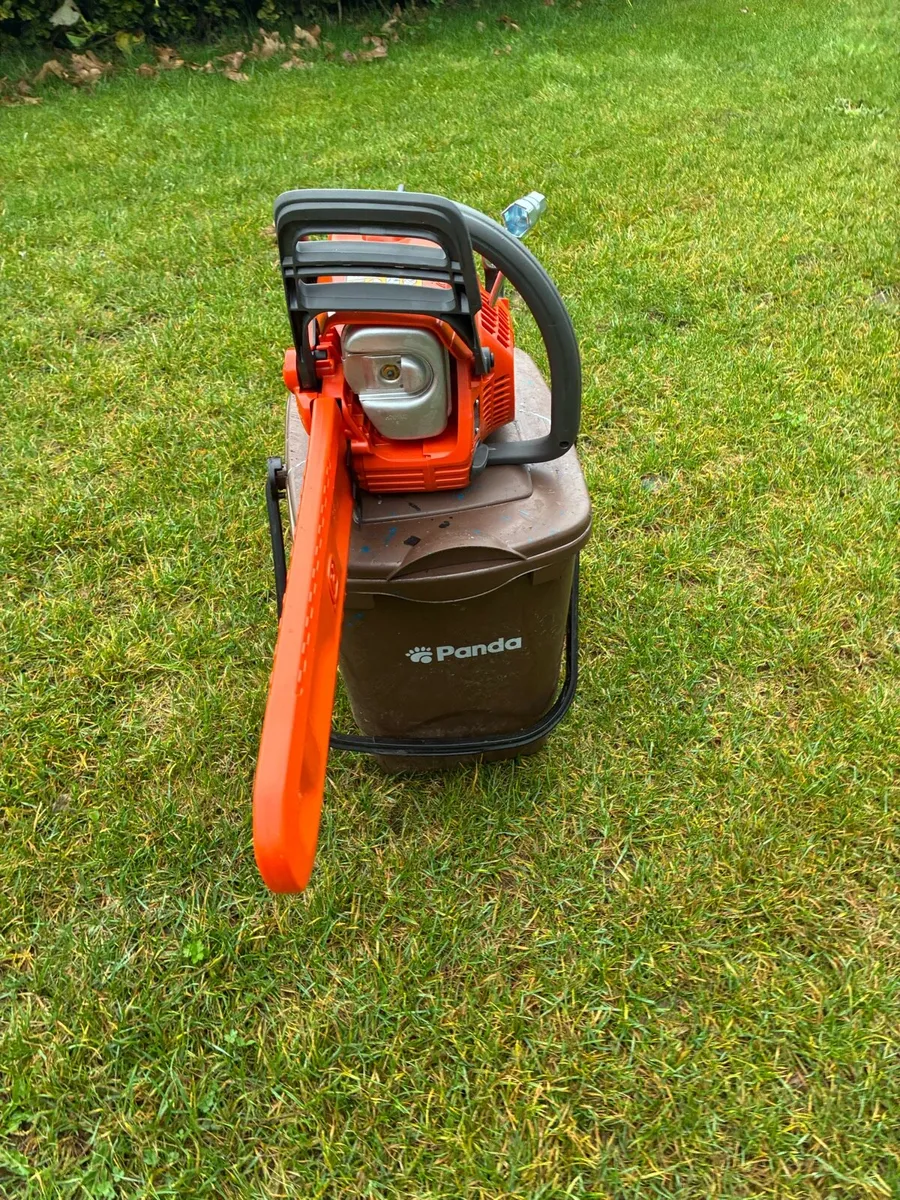 Brand new husqvarna chainsaw - Image 2