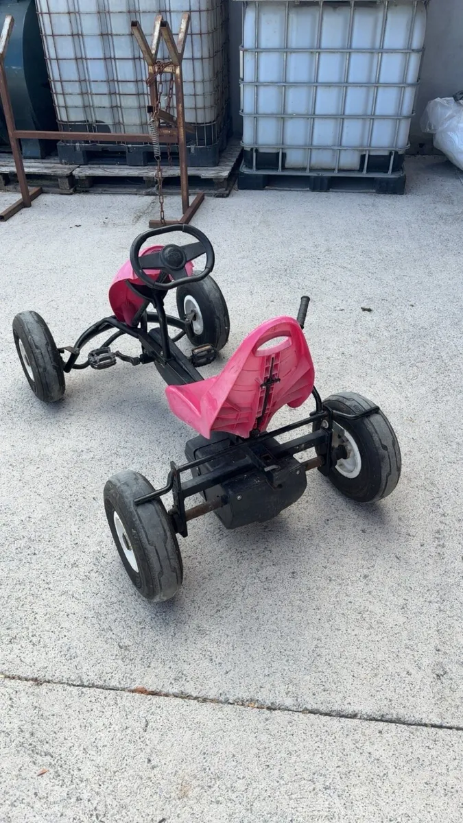 Pink go kart - Image 4