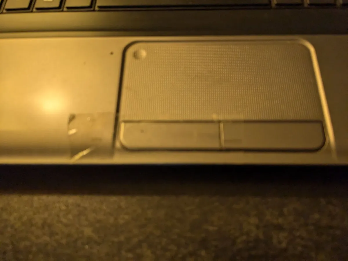 HP 250 G1 Laptop - Image 2