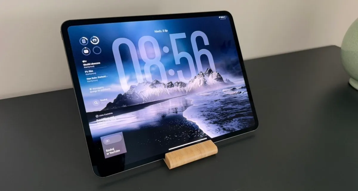 iPad Pro 12.9 5th generation Silver - Image 2