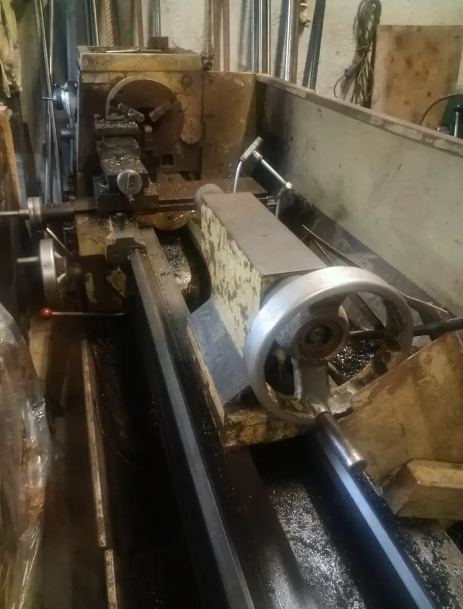 Lathe - Image 2