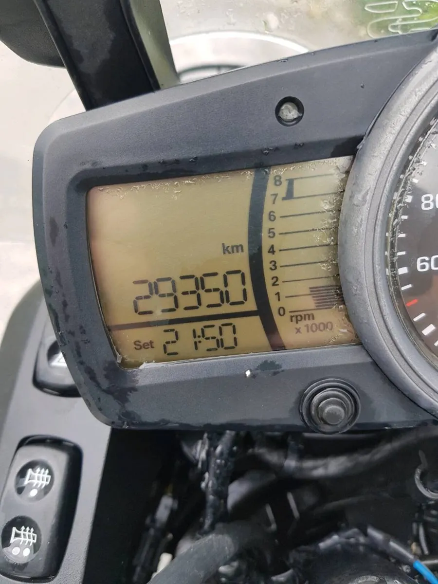 BMW G650GS 2011 - Image 3