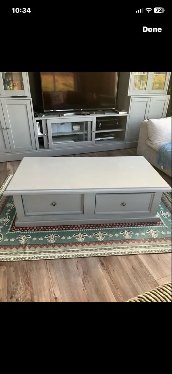 Coffee table /storage unit - Image 1